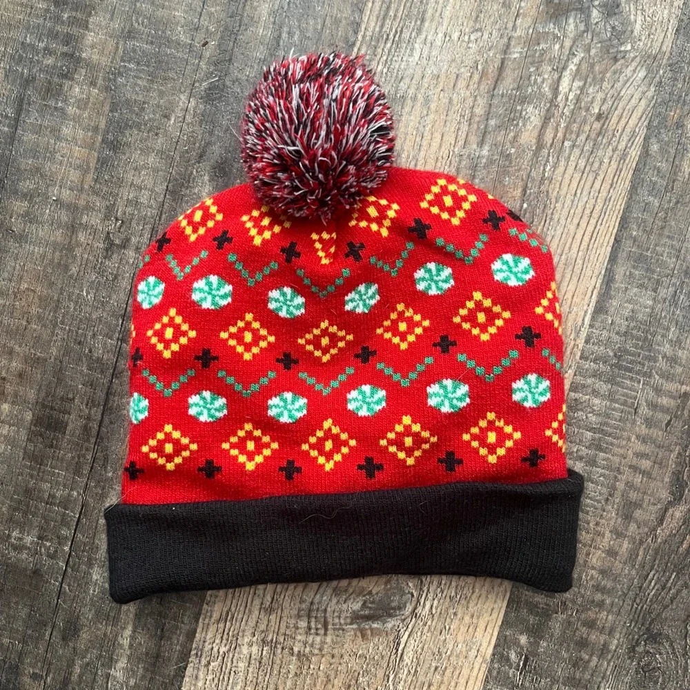 Naughty or Nice Sequin Smiley Face Pom Pom Beanie Winter Hat One‎ Size